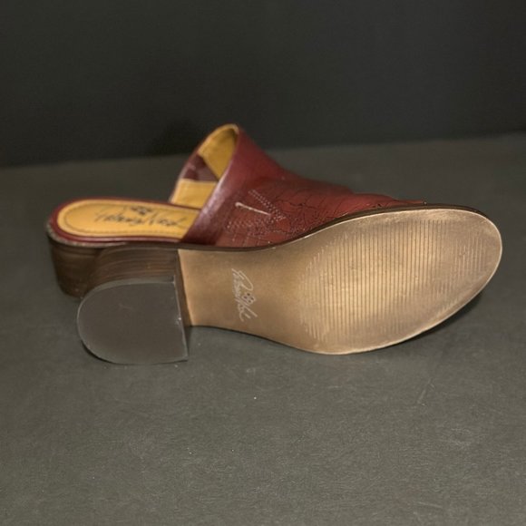 RARE!! Patricia Nash Womans Block Heel Open Toe Map Print Mules - Picture 4 of 5